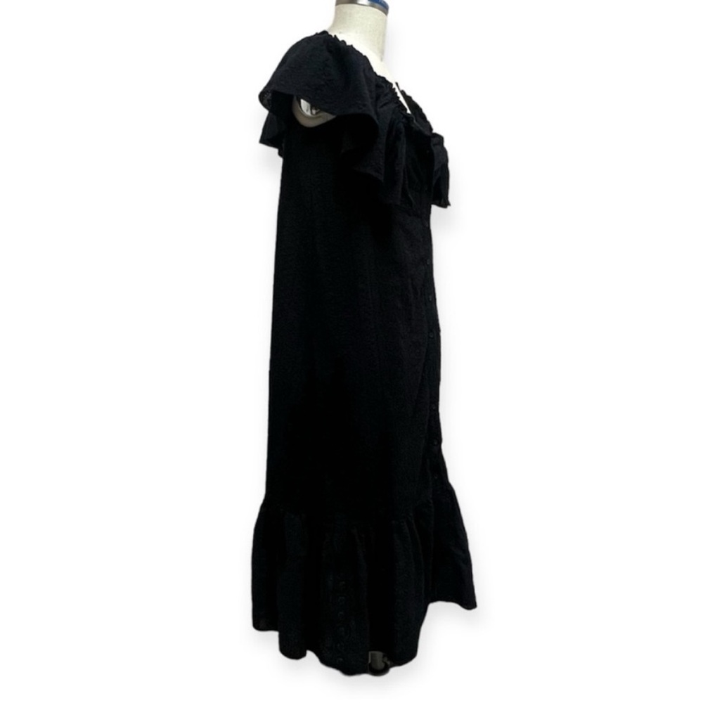 Amaro Off the Shoulder Black Eyelet Dress - Picture 3 of 7
